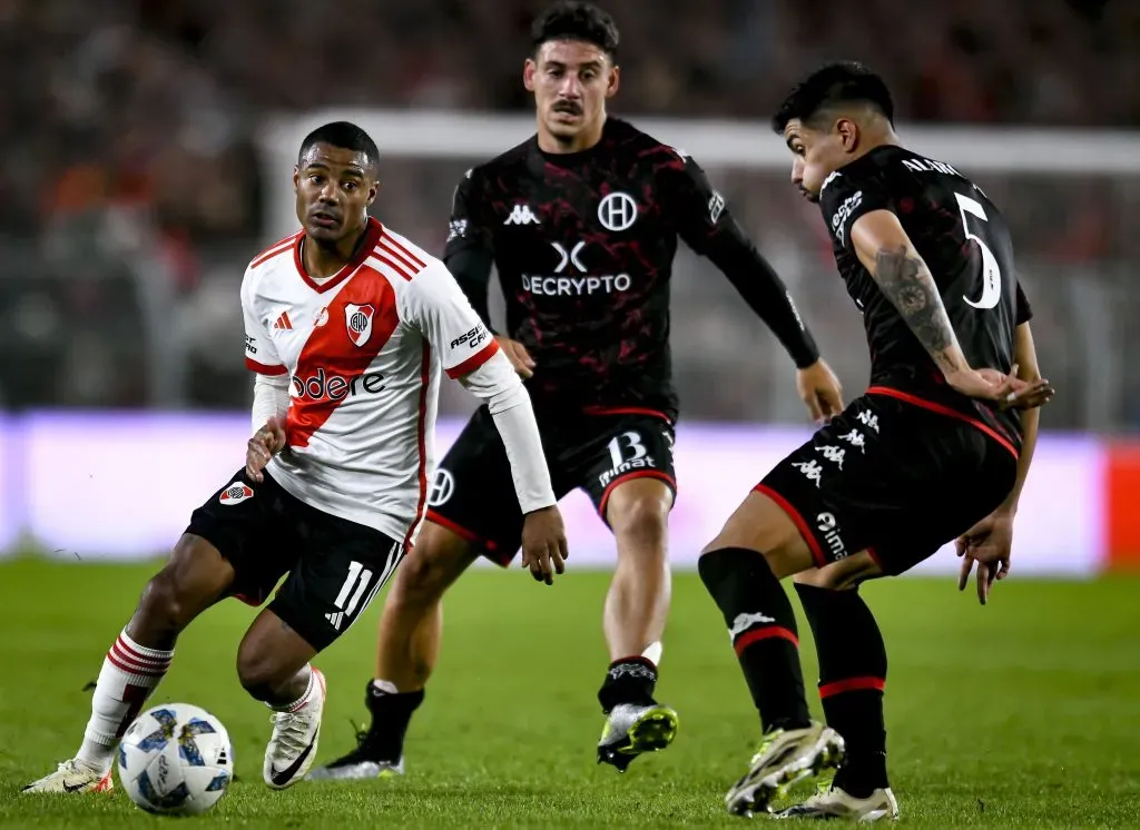 De La Cruz pelo River. (Photo by Marcelo Endelli/Getty Images)