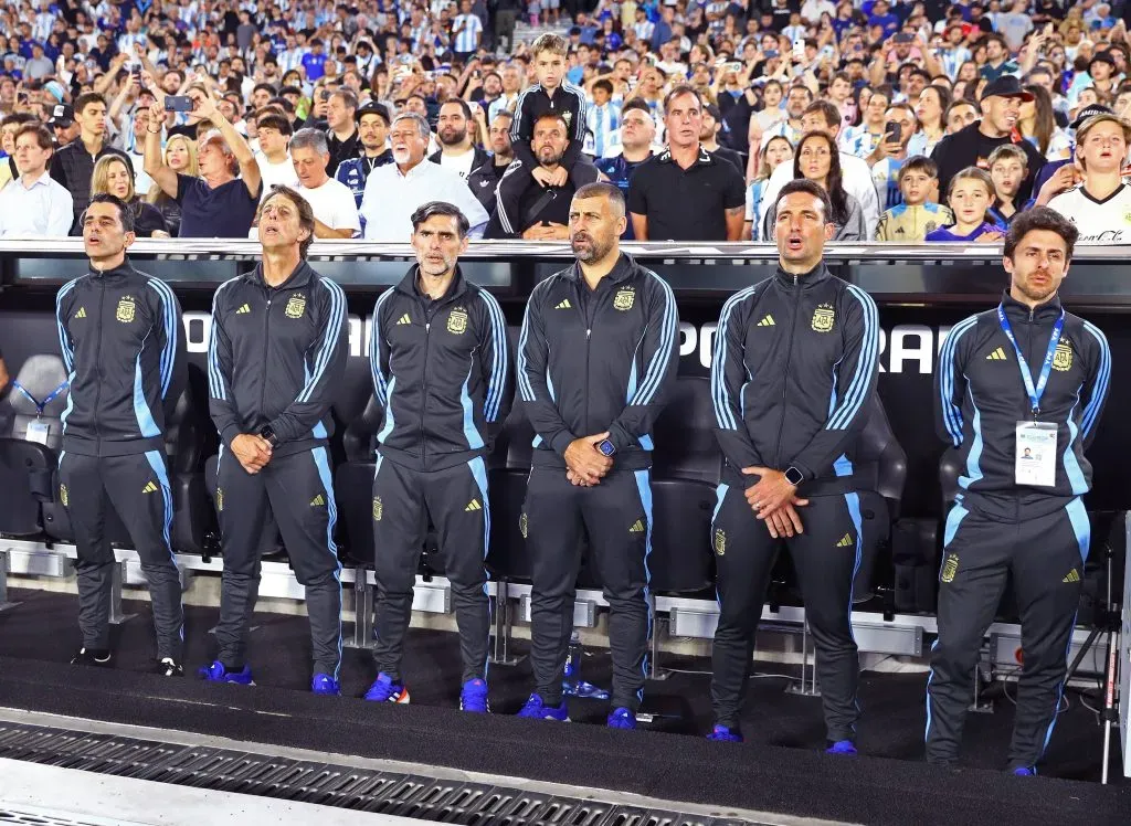 Grandes exponentes del fútbol argentino en el cuerpo técnico que comanda Lionel Scaloni.