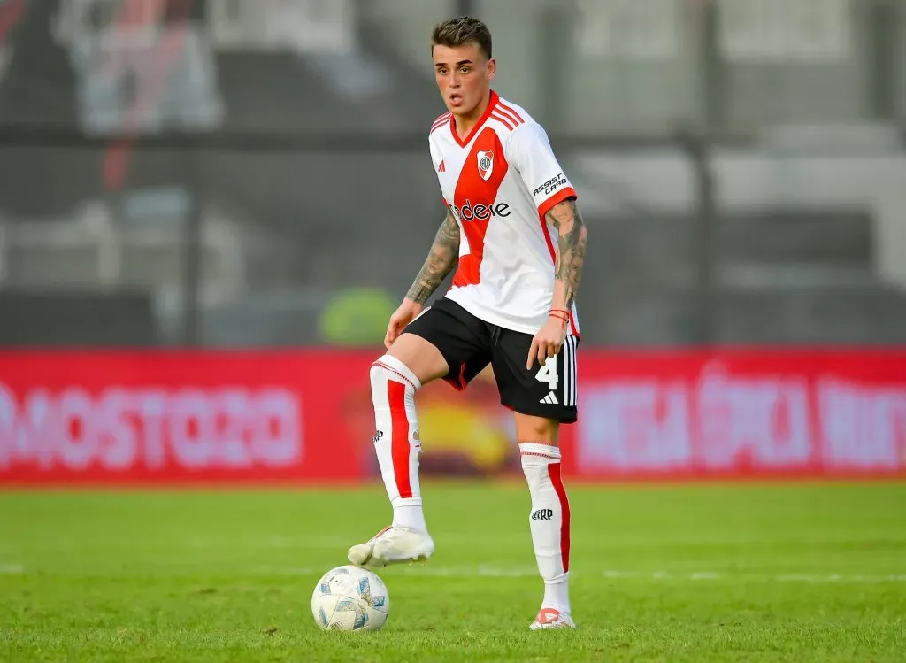 Nicolas Fonseca em ação pelo River Plate.  (Photo by Marcelo Endelli/Getty Images)