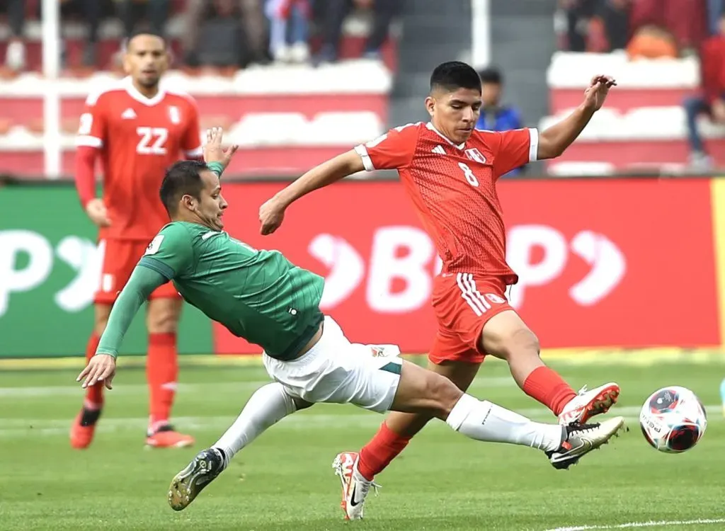 Piero Quispe el mejor del partido entre Perú y Bolivia. (Foto: FPF).