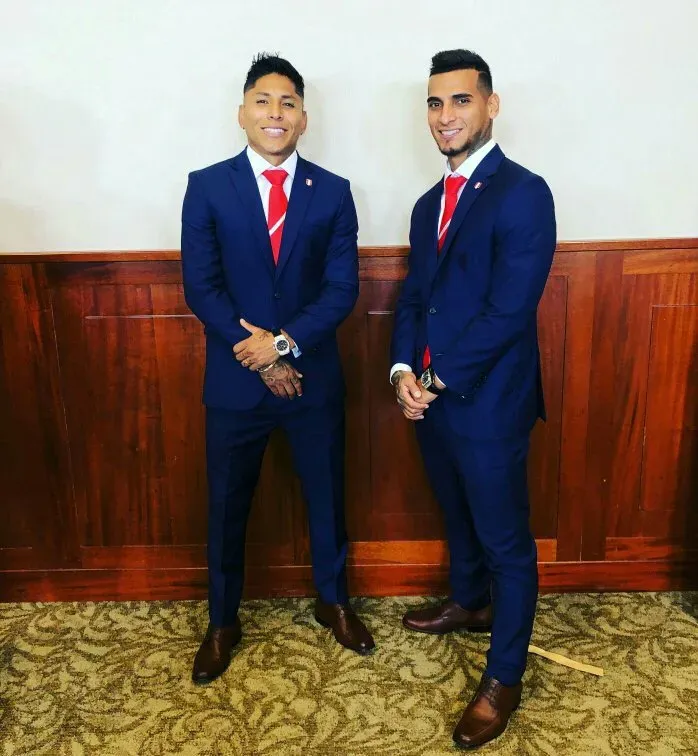 Raúl Ruidíaz y Miguel Trauco en la Selección Peruana. (Foto: Instagram).