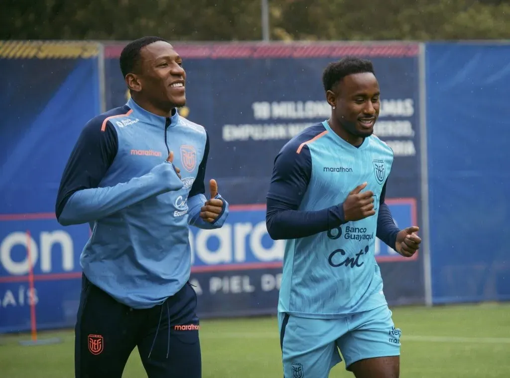 Ecuador entrenará el lunes por la mañana en Quito y luego viajará hasta Santiago. Foto: La Tri.
