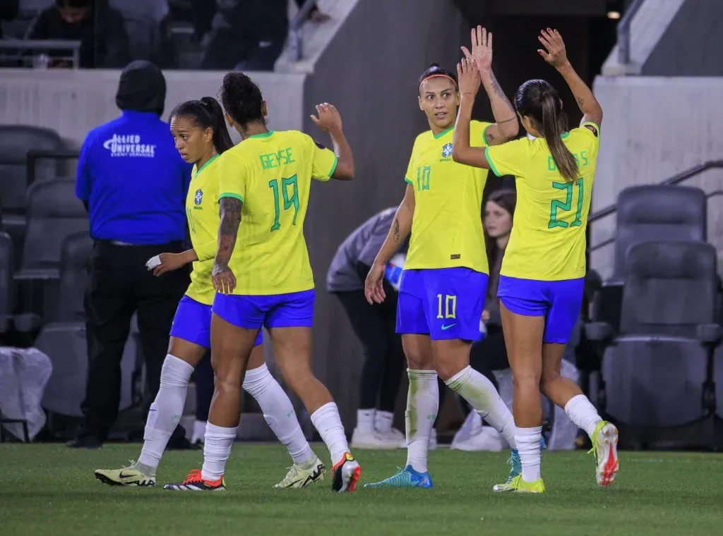 Brasili domina el historial ante México (Imago)