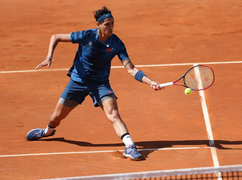 Alejandro Tabilo se prepara para Wimbledon