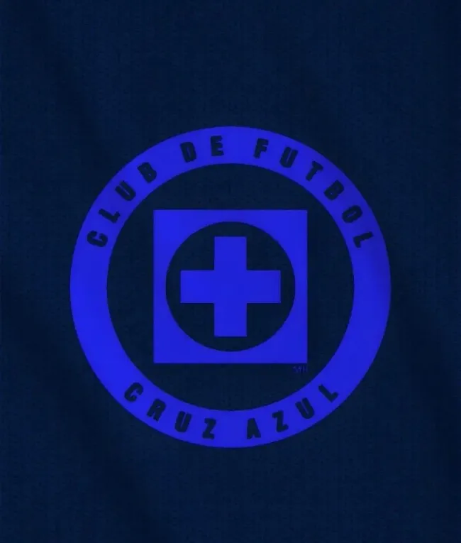 Así luciría el escudo en la playera altenativa de Cruz Azul. (Foto: @gambetita2020)