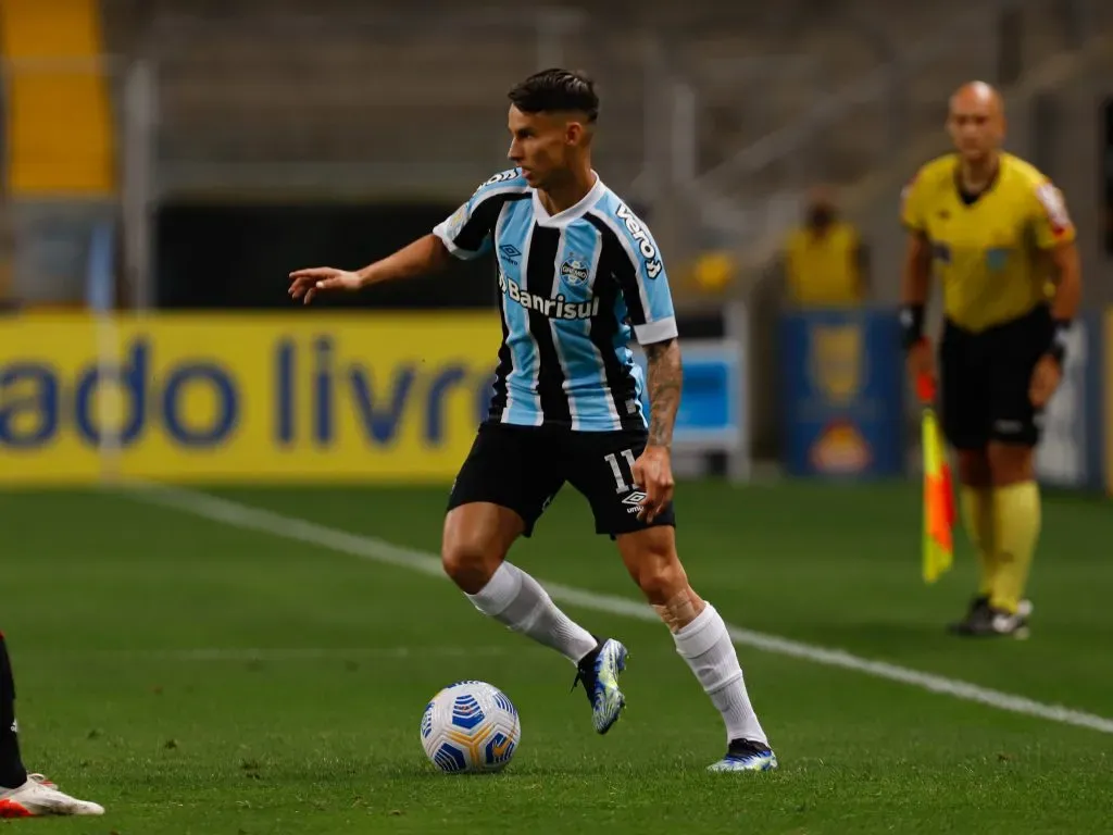 Foto: Maxi Franzoi/AGIF – Ferreirinha é alvo do Cruzeiro