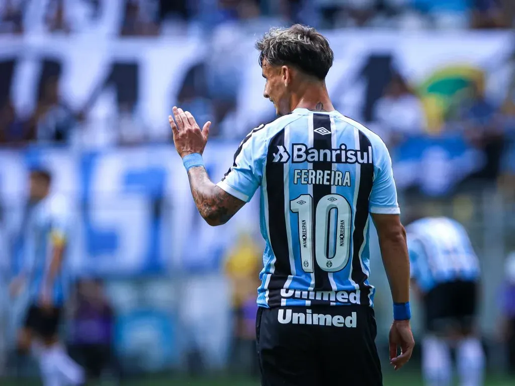 Ferreirinha jogador do Gremio lamenta chance perdida durante partida contra o Aimore no estadio Arena do Gremio pelo campeonato Gaucho 2023. Foto: Maxi Franzoi/AGIF