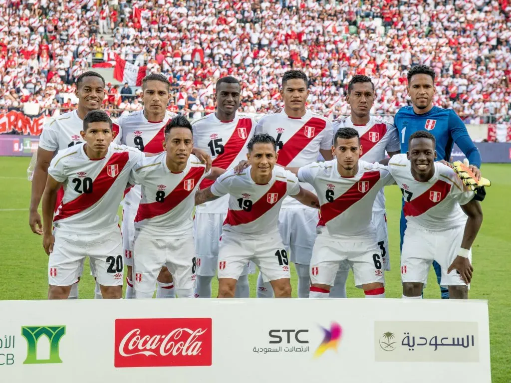 Guerrero, Advíncula, y Yotún en la Selección Peruana. (Foto: IMAGO).