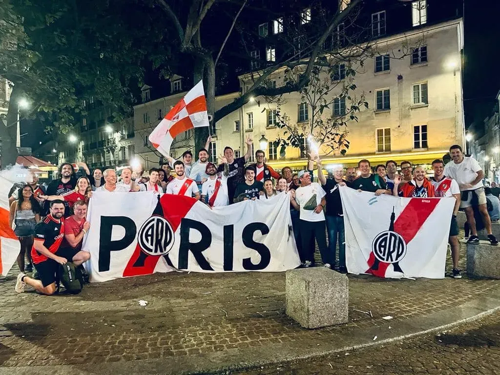 Los festejos de River en la capital francesa.