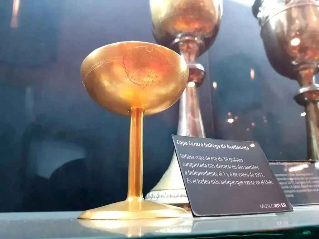 La Copa es de 18 quilates de oro. (Foto: Museo River).