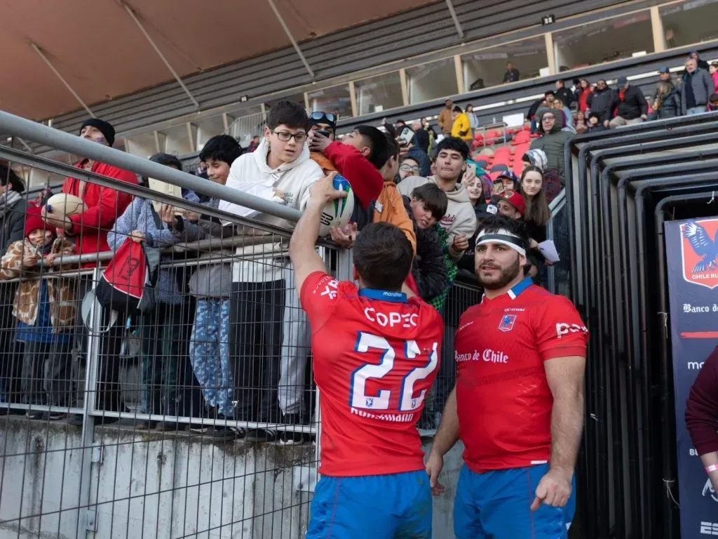 Chile tuvo un masivo apoyo en Talca. Imagen: Chile Rugby.