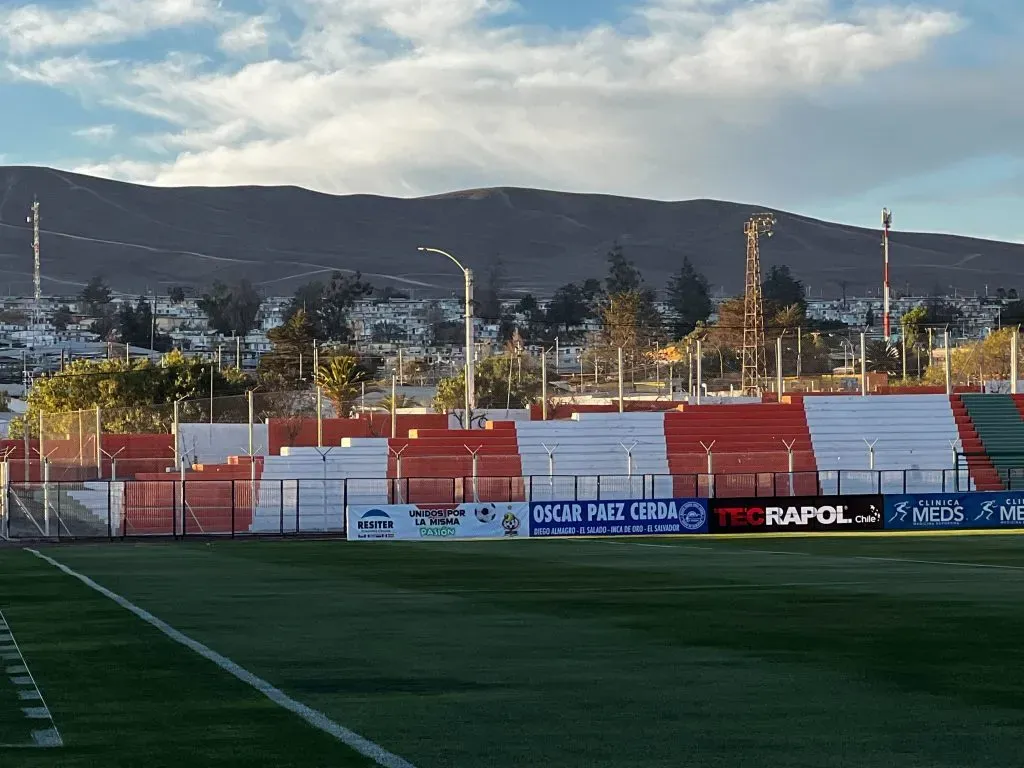 Las autoridades pidieron nuevas rejas para recibir a la hinchada de la U. Foto: Redgol.