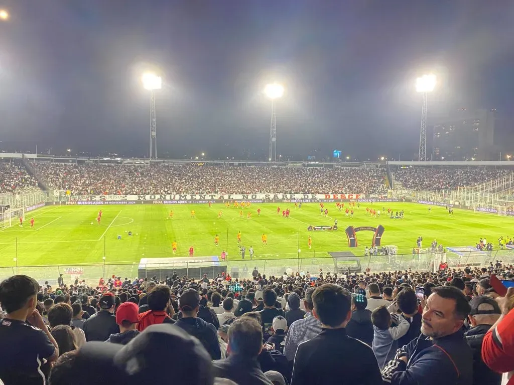 Colo Colo le recordó a River Plate su descenso en la previa del duelo por Copa Libertadores. Foto: RedGol.