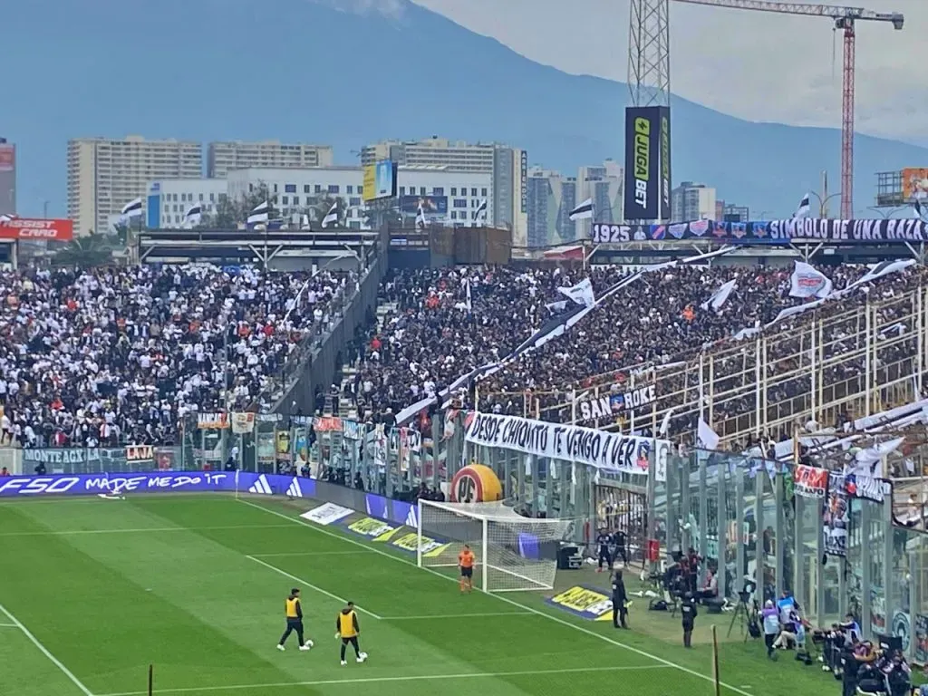 Desde el sector Galvarino del Estadio Monumental cayó hincha de Colo Colo que falleció (RedGol)