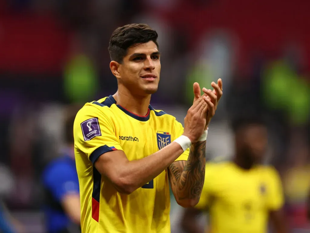 Piero Hincapié fue titular con la selección de Ecuador en Qatar 2022. Foto: Getty.