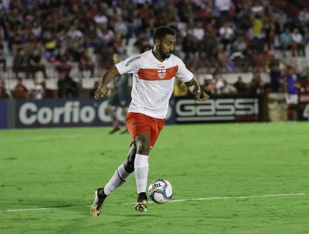  Foto: Heber Gomes/AGIF - Paysandu anuncia contratação do zagueiro Wellington