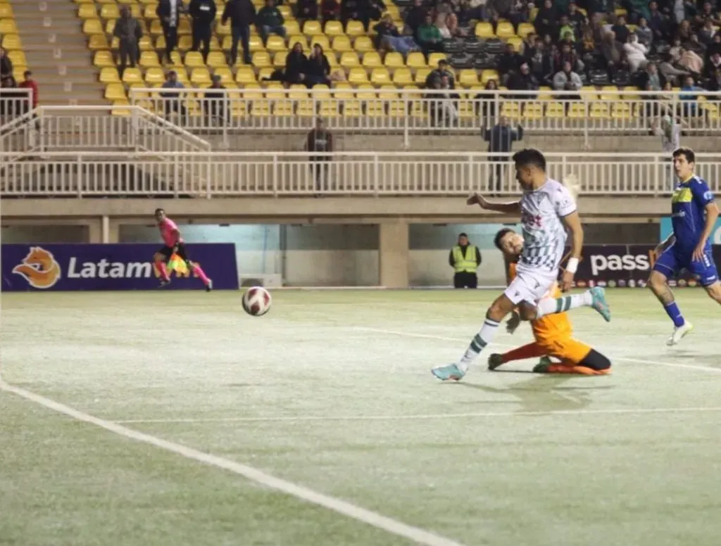 El gol de Alegre desató la locura entre los wanderinos / Foto: Wanderers
