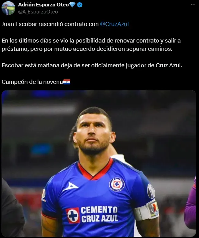 Juan Escobar rescindió con Cruz Azul. (@A_EsparzaOteo)