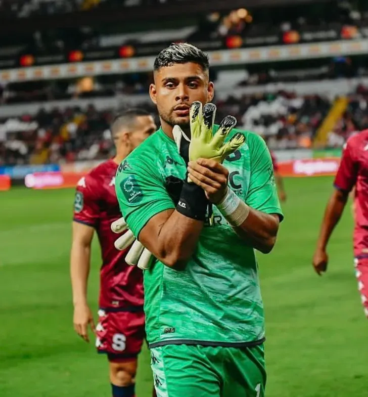 Kevin Chamorro con el Deportivo Saprissa