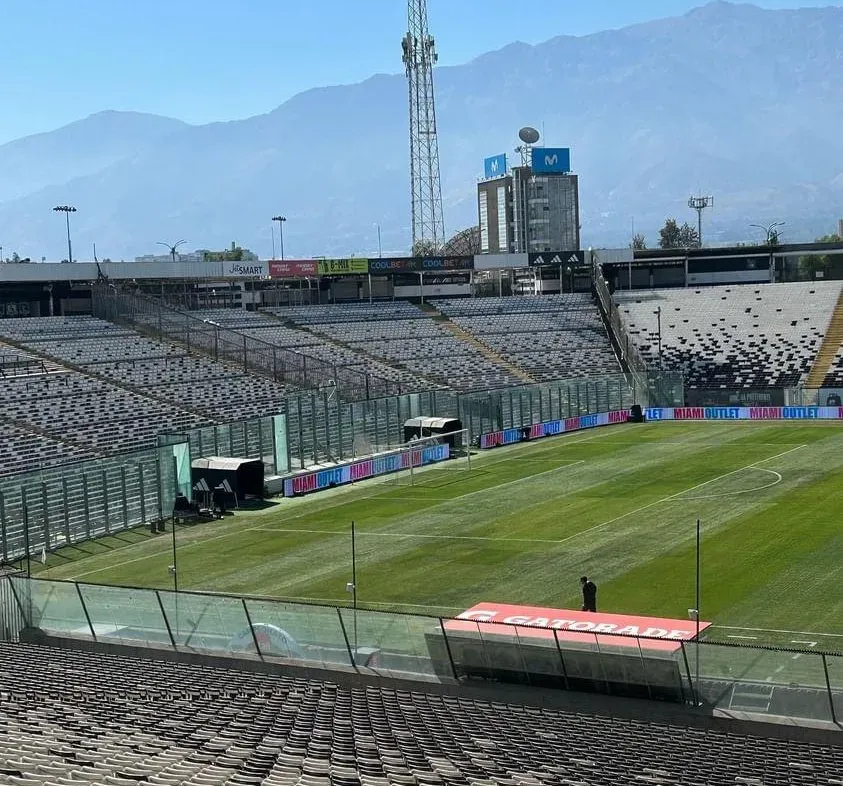Así está la cancha del Estadio Monumental. (Foto: @cr_alvarado83)