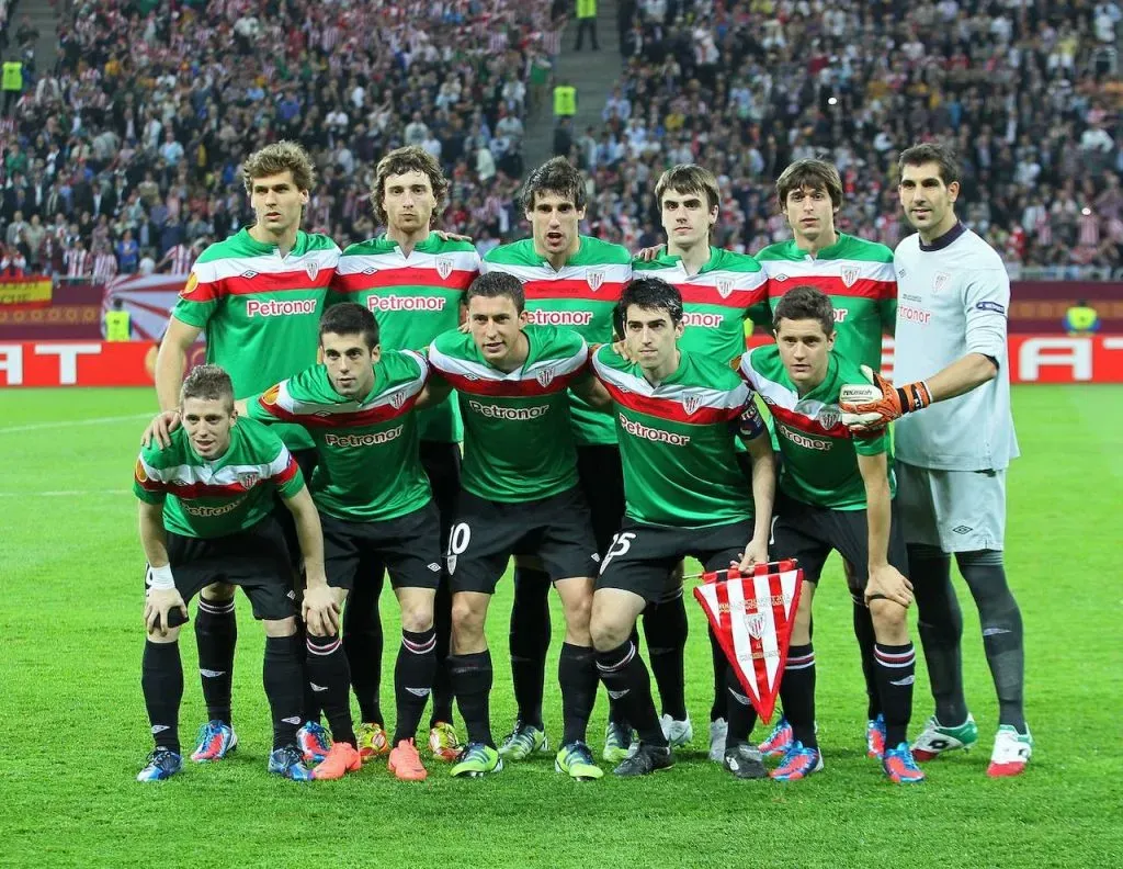 El plantel del Athletic Club dirigo por Marcelo Bielsa y que disputó la final de la Europa League en 2012.
