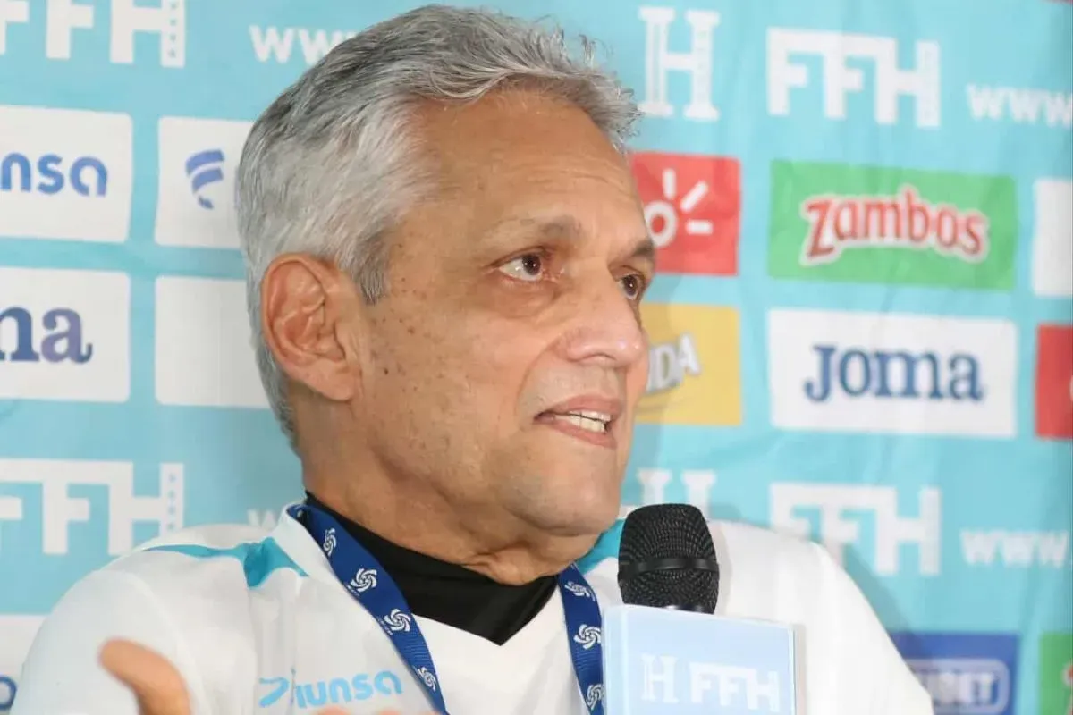 einaA falta de anuncio oficial, Reinaldo Rueda no es más entrenador de Honduras.