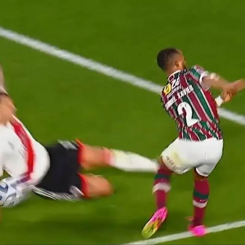 Audio del VAR: por qué no se cobró penal tras la mano de River Plate ante Fluminense