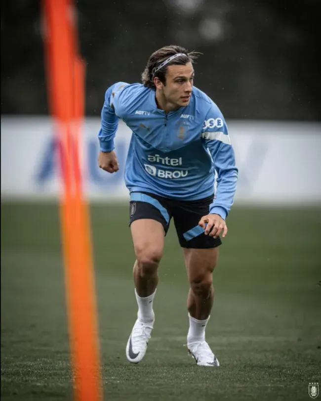 Agustín Canobbio, compañero de Arturo Vidal en el Athletico Paranaense. (Foto: Uruguay).