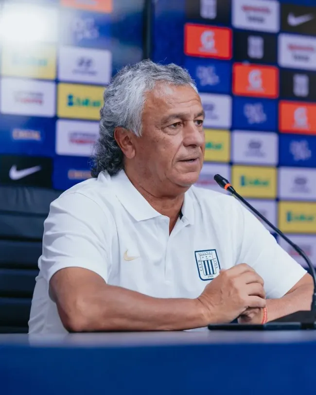 Néstor Gorosito en conferencia de prensa. (Foto: Alianza Lima).