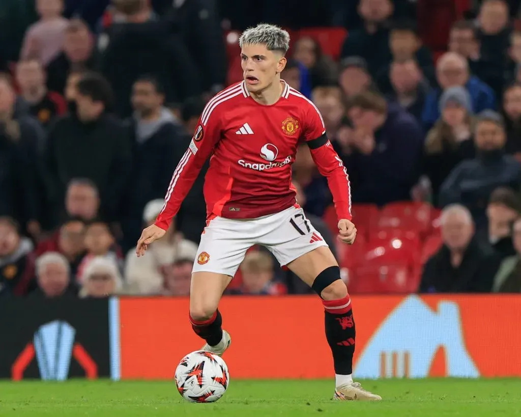 Alejandro Garnacho com a camisa do Manchester United. Foto: IMAGO / Copyright: xConorxMolloyx PSI-20778-0142