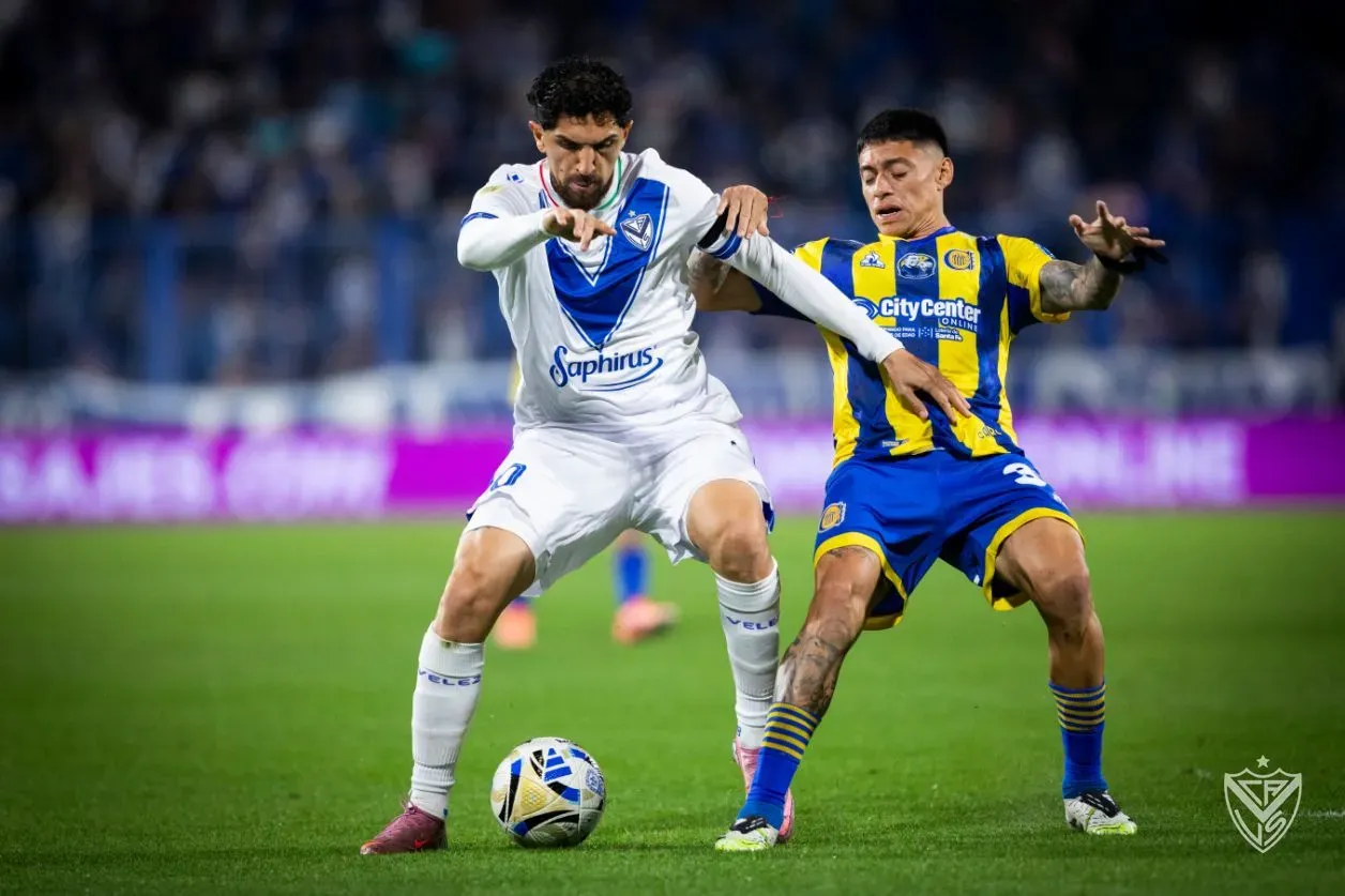 Diego Valdés, en uno de sus últimos juegos con Vélez [Foto: Prensa VS]
