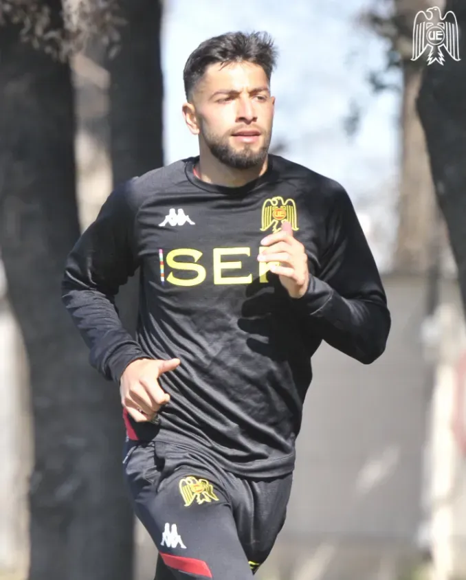 Jeyson Rojas en una práctica de la Unión Española. (Foto: Unión Española).