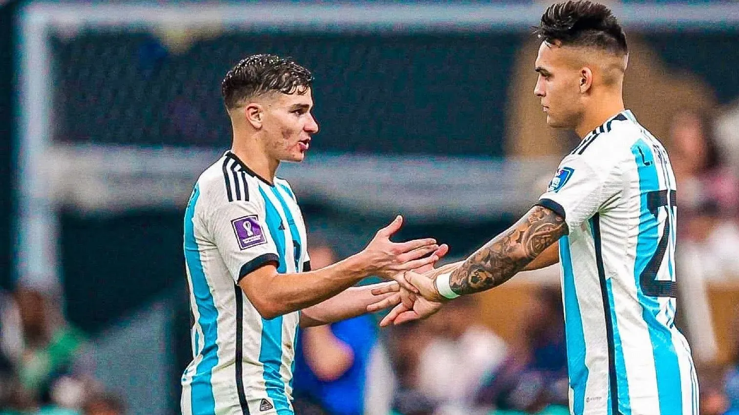 Lautaro Martínez y Julián Álvarez podrían compartir ataque. // Getty