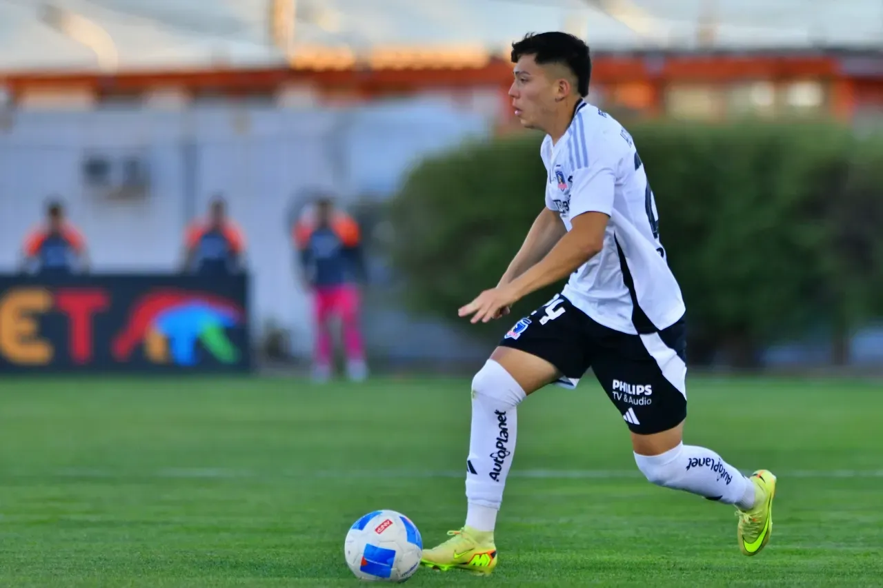 Leandro Hernández le permitió a Colo Colo cumplir con la regla Sub 21 (Photosport)