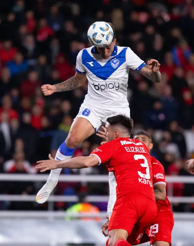 El gol de Santiago Castro ante Indepdendiente. (Foto: Vélez Sarsfield).