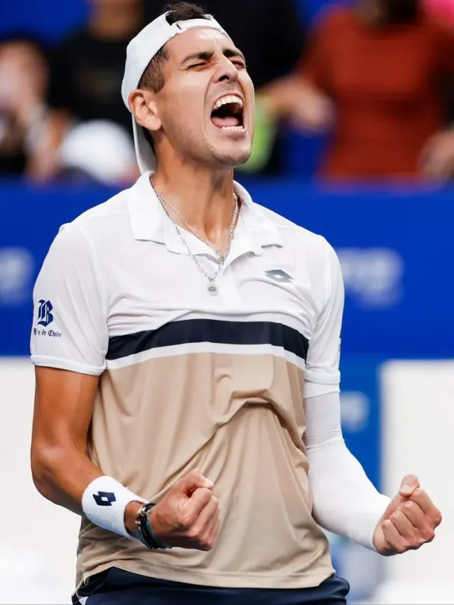 Alejandro Tabilo en el ATP de Chengdú (Foto: Chengdú Open).