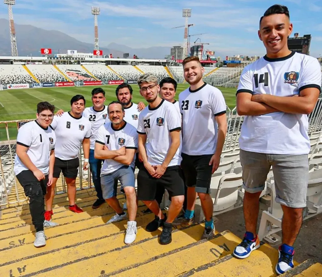 Parte del equipo de Colo Colo eSports en el Monumental | Foto: Colo Colo eSports