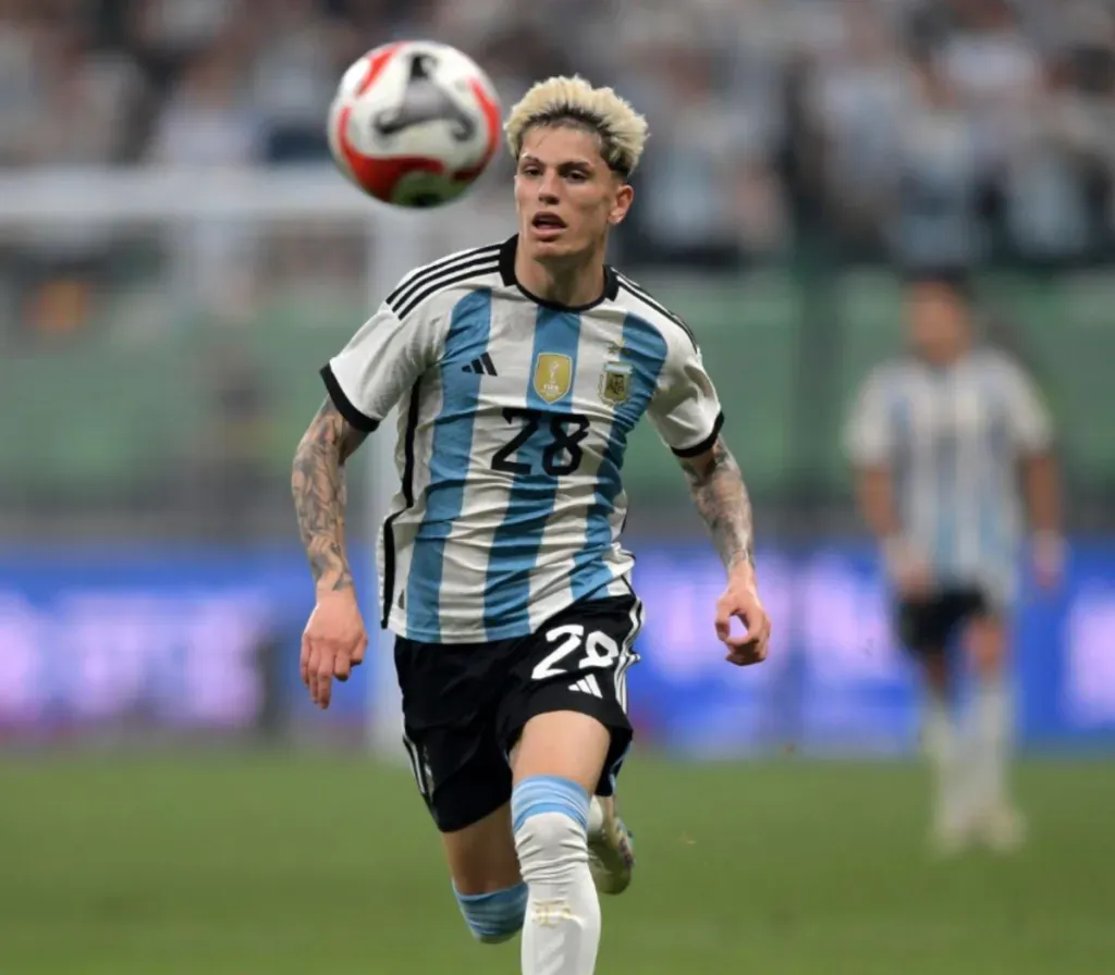 Alejandro Garnacho en su debut contra Australia