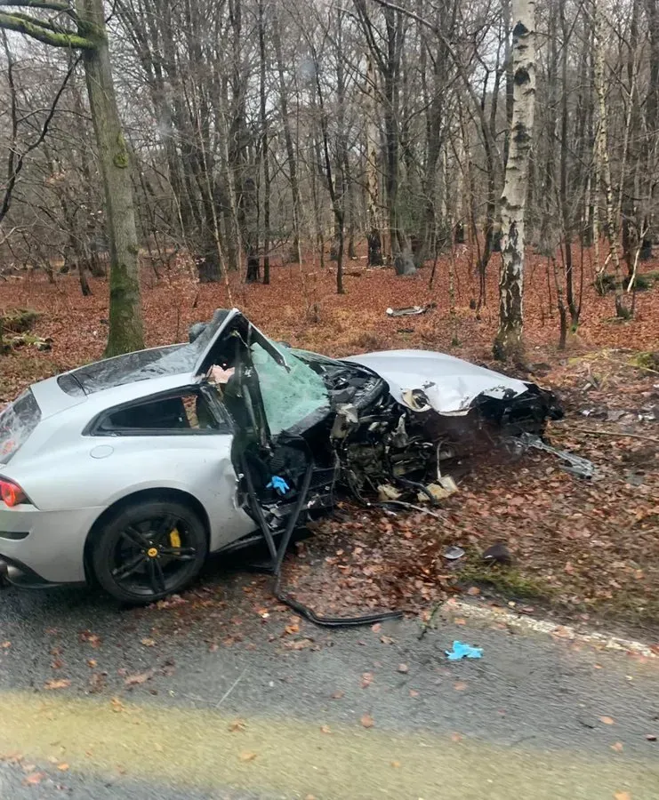 El auto de Michail Antonio luego del accidente de tránsito.