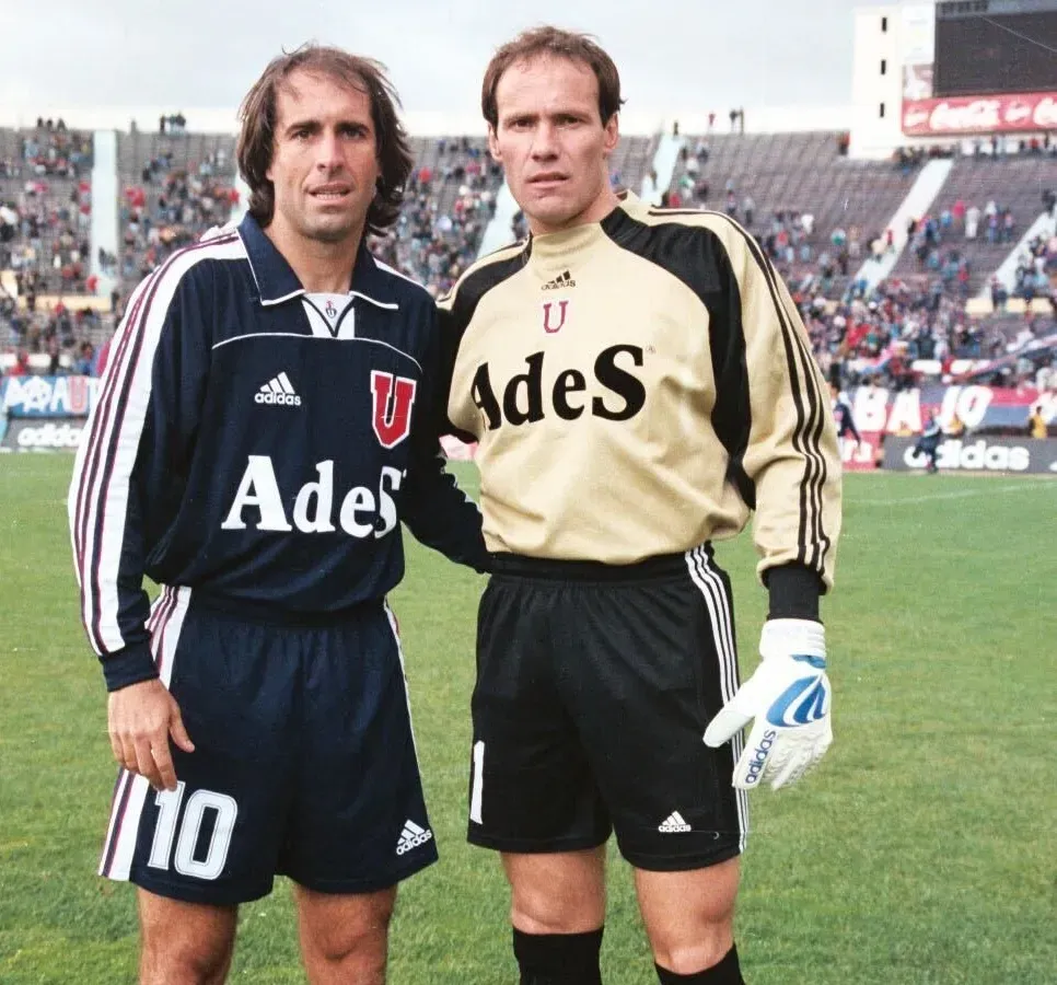 Leo Rodríguez en sus mejores años en la U. Foto:  U de Chile.