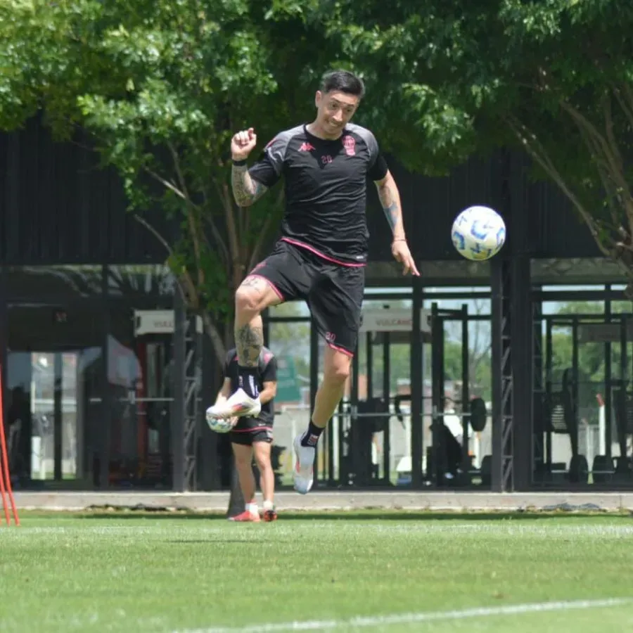 Echeverría espera salir campeón con Huracán en la última fecha