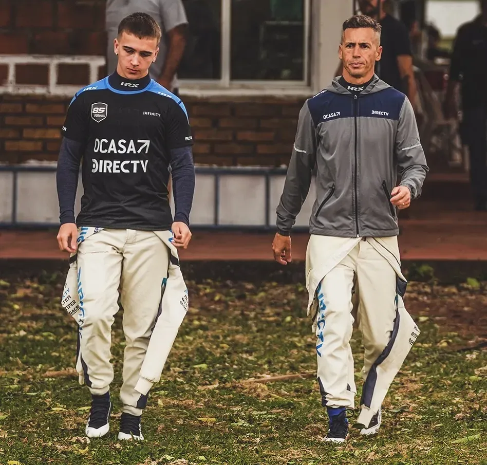 Leo Pernía y su hijo Tiago han empezado a correr juntos y a competir en pista. (AGENCIA VA)