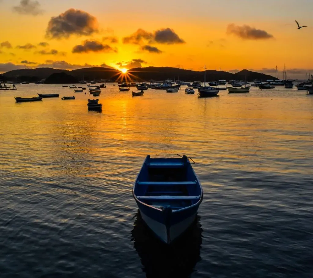 …ou Praia da Armação, em Búzios.