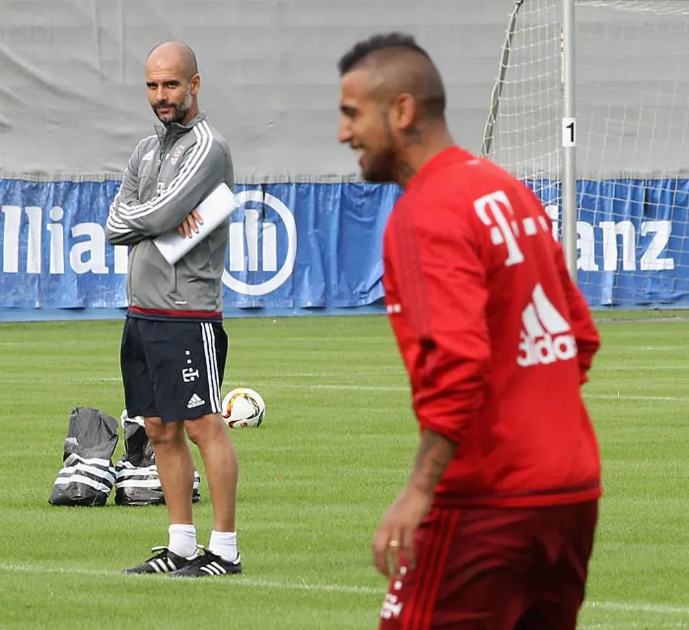 Guardiola también fue DT de Vidal en Bayern Múnich.