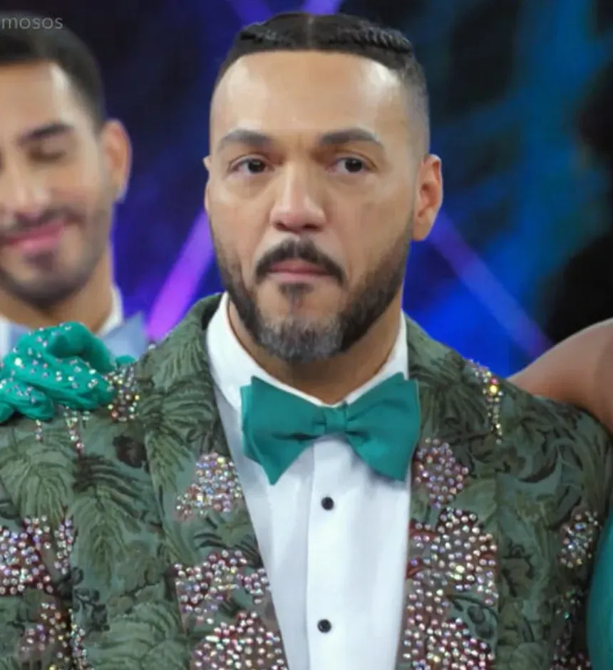 Belo foi eliminado no Dança dos Famosos - Foto: Globo