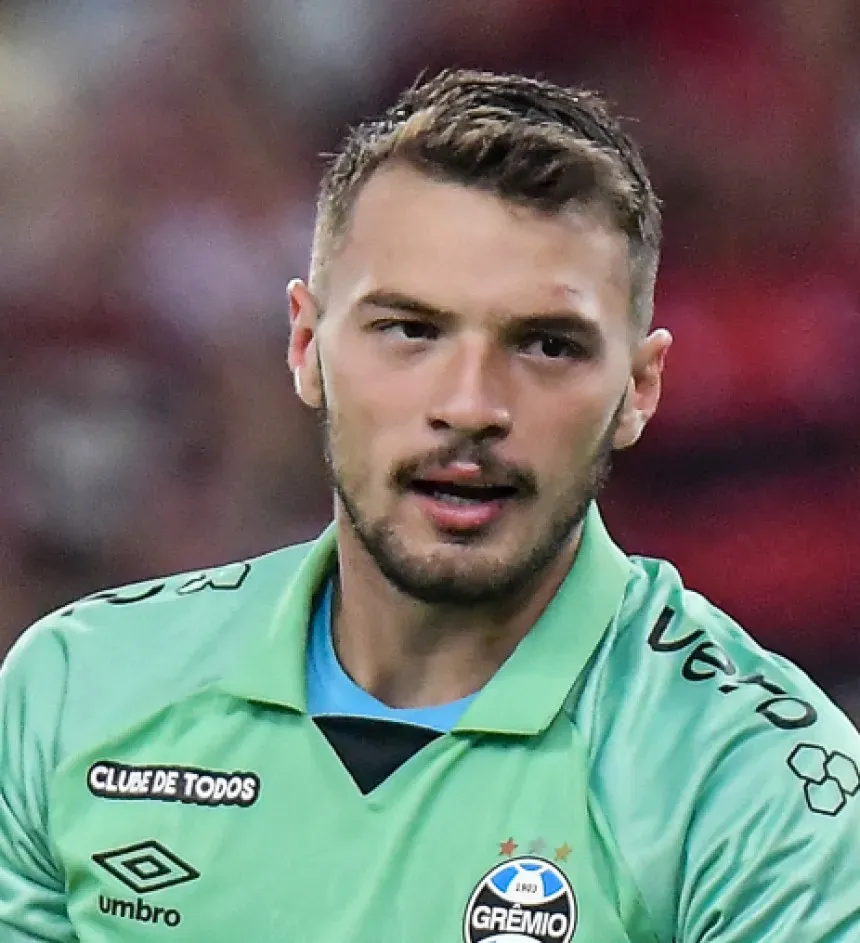 Atacante do Corinthians está de malas prontas para deixar o Brasil