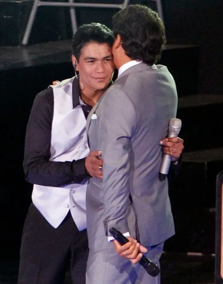 Américo y Rafael Araneda en el instante polémico en el Festival de Viña del Mar 2011. En 2017, las diferencias se solucionaron. Foto: Agencia Uno.