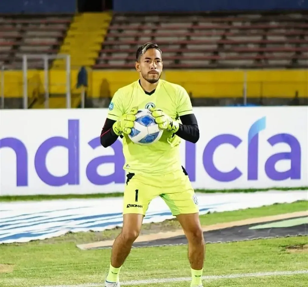 Gianluca Espinoza llega a Emelec, tras un paso por equipos de segunda división en Ecuador. (Foto: API)
