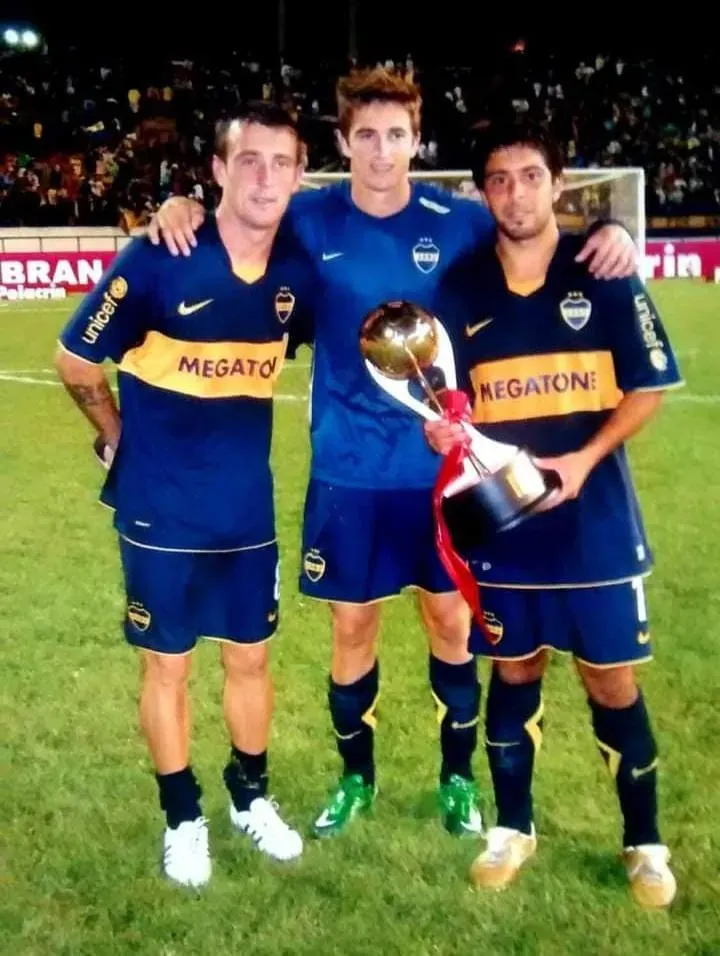 Fondacaro, junto a Ricardo Noir y Damián Díaz, todos de las inferiores de Boca (Gentileza Carlos Fondacaro).