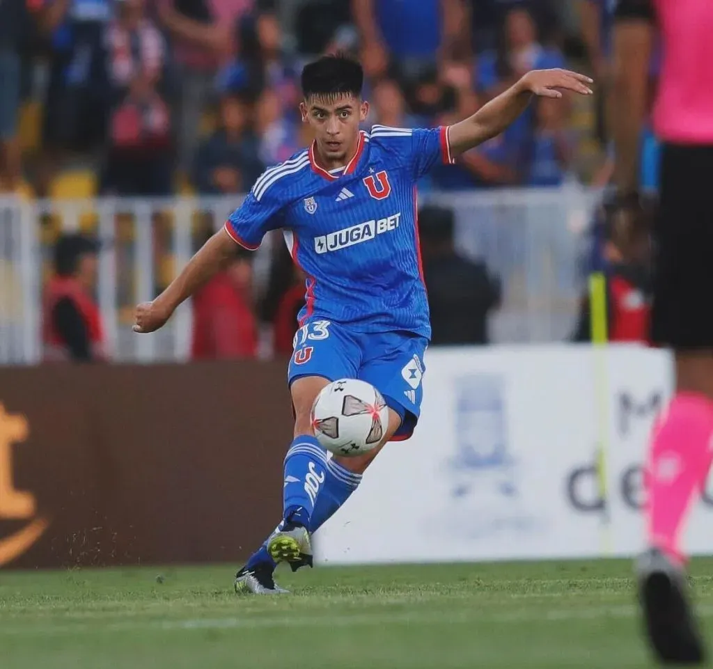 Con 20 años, salió de la cantera de los azules. Foto: U. de Chile.